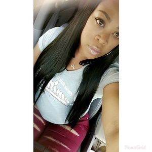 Meet your Posher, Atasha